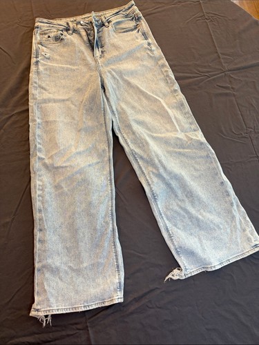 American eagle outfitters - american,
