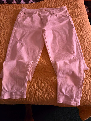 American eagle outfitters - american,